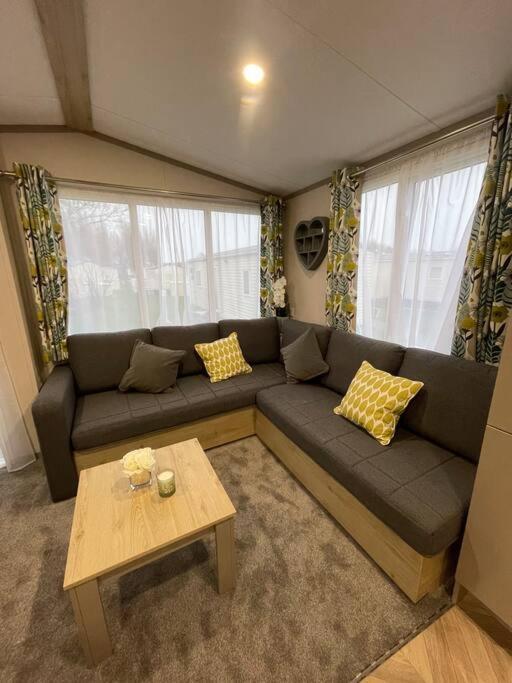 Brand New 6 Berth Holiday Home Selsey Εξωτερικό φωτογραφία